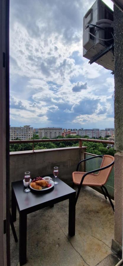 Two Rooms Central Bucureşti Eksteriør bilde